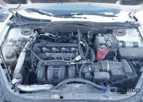 2012 Ford Fusion S из США, поврежденный, VIN 3FAHP0GA1CR253089